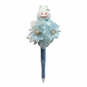 Pen met blauwe bubu en bloemen