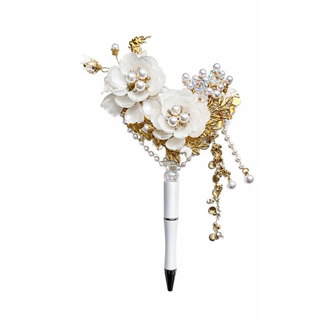Ivory Moon Bloom